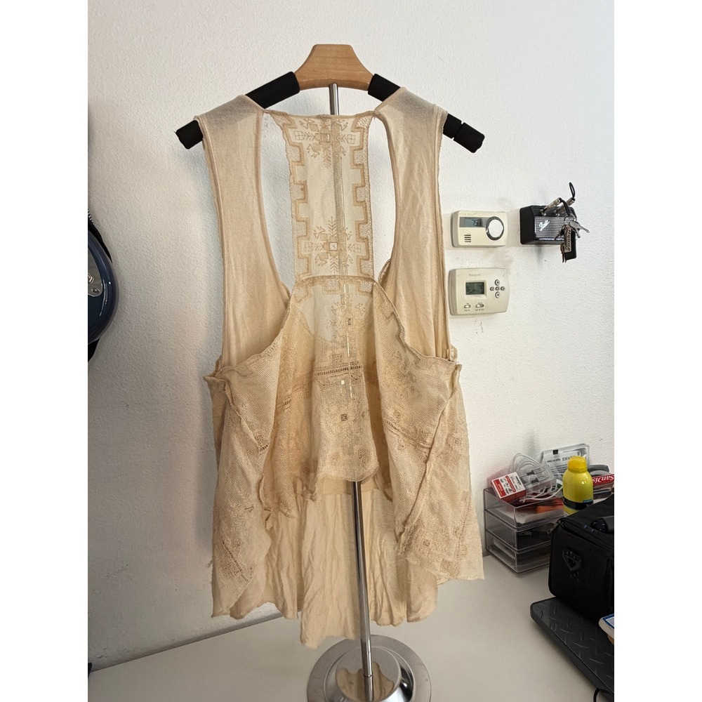 Free People Beige Embroidered Lace Boho Racerback Tank Top Large Cream V-Neck - Picture 4 of 4